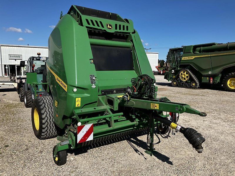 John Deere V461M Baler €34,900