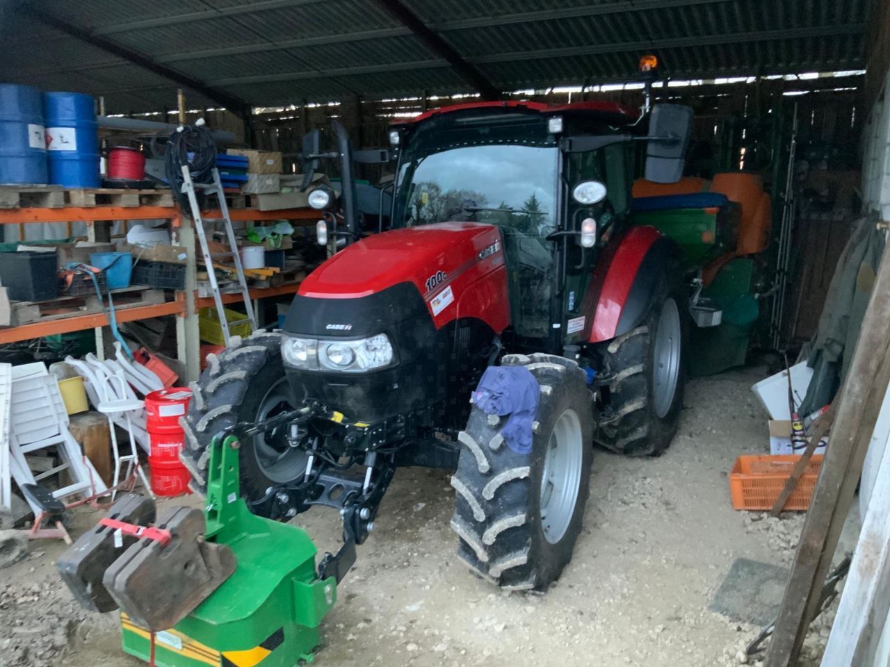 Case IH Farmall 100 C Tractor 58.000 €