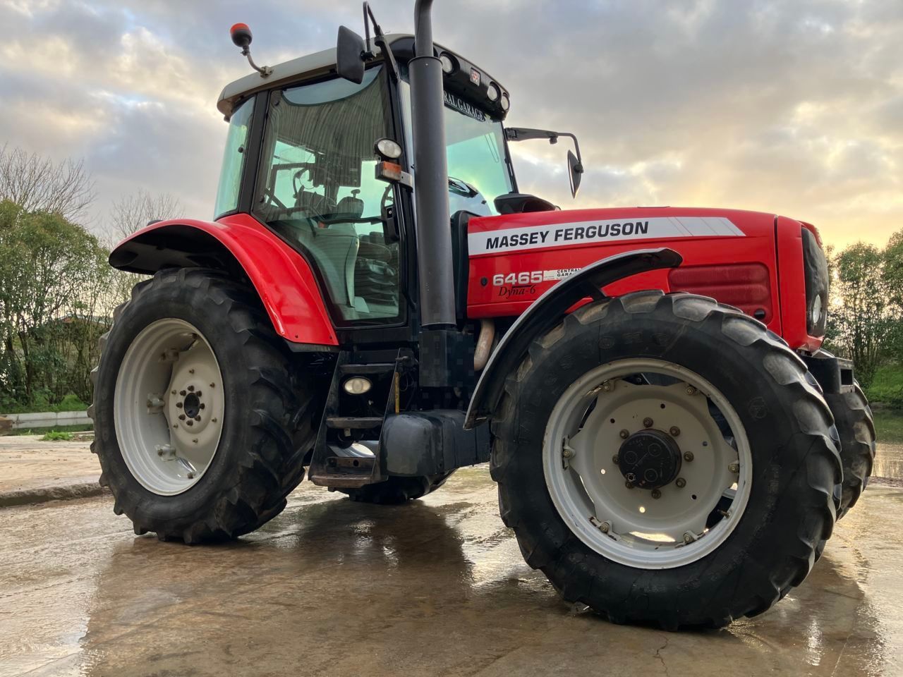 Massey Ferguson 6465 Tractor €35,000