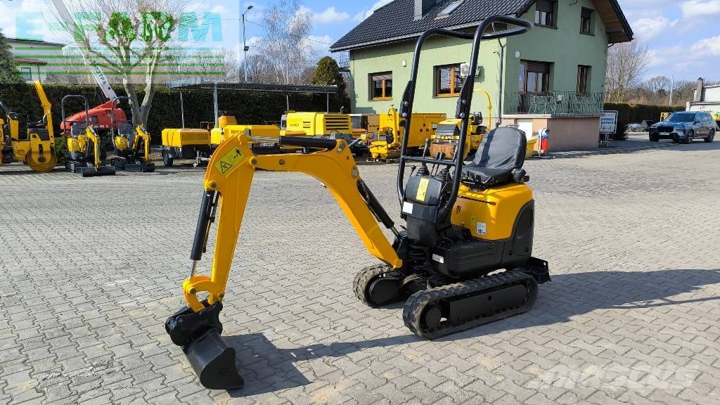 Kubota k 008-3 Mini excavator €9,343