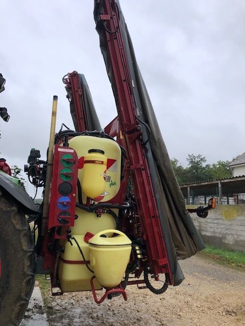 Hardi master plus Sprayer €21,000