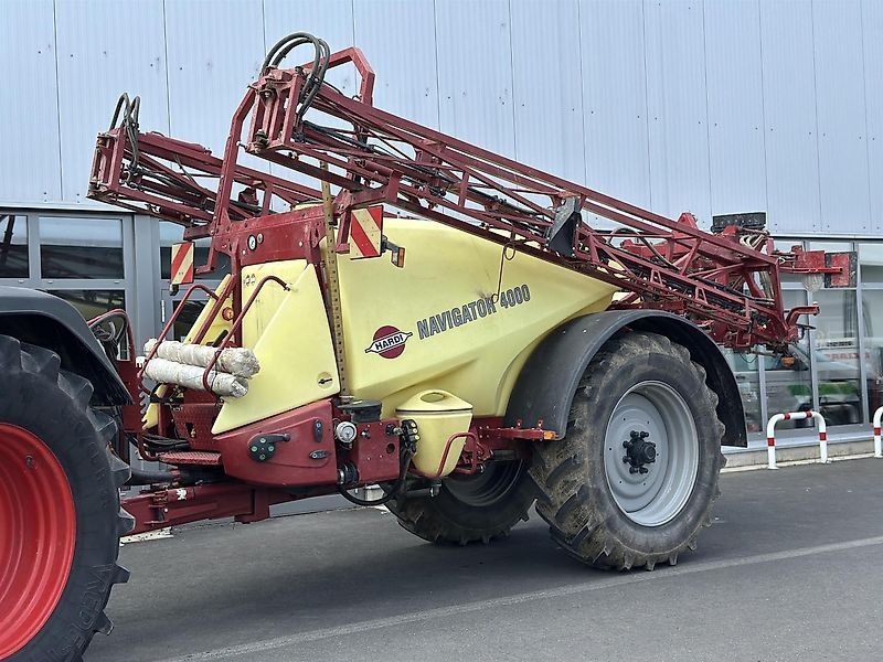 E-FARM: Hardi NAVIGATOR 4000 - Pflanzenschutzspritze - id E1CERVL - 22.900 € - Baujahr: 2013 - Deutschland