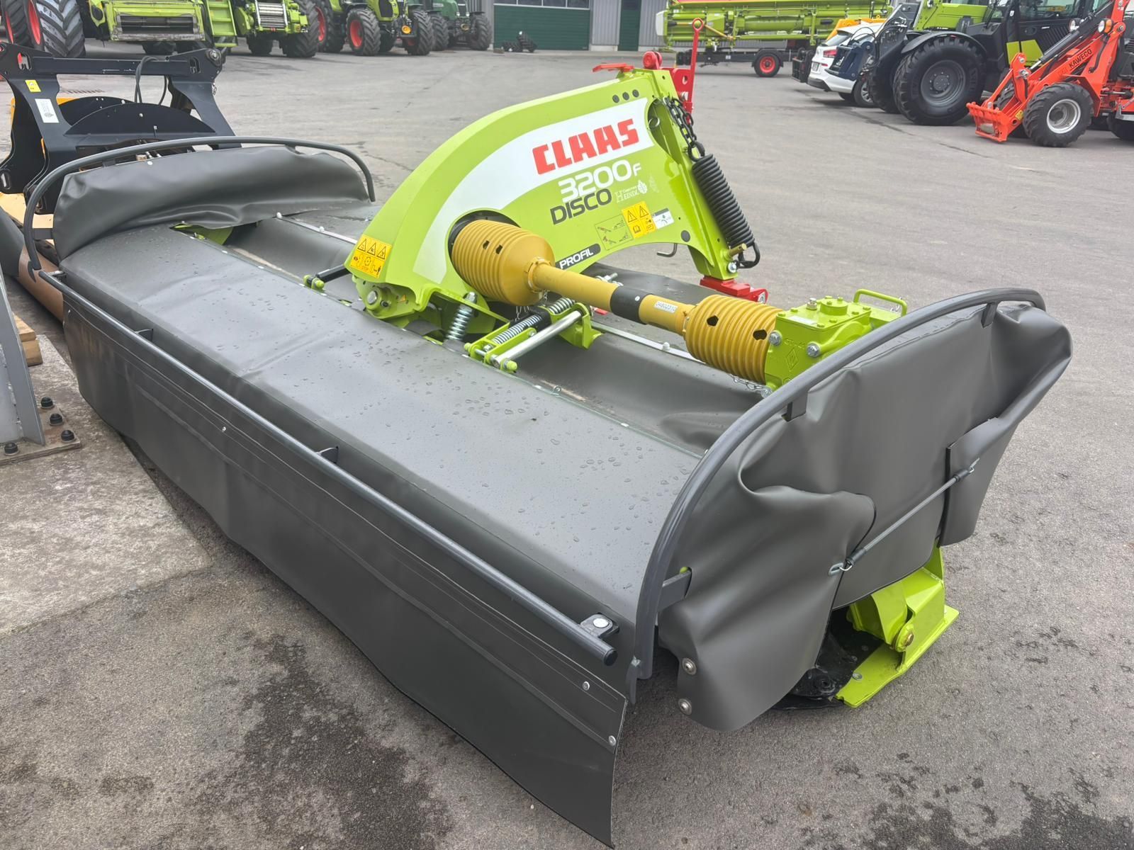 Claas Disco 3200 F Profil Mower €14,584
