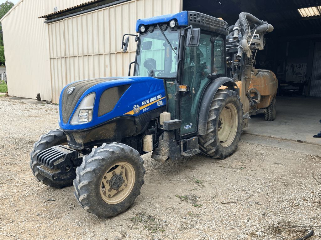 E-FARM: New Holland T 4.90 - Tractor - id XAAE4SA - 38.000 € - Año: 2019 - Horas: 2403,Francia