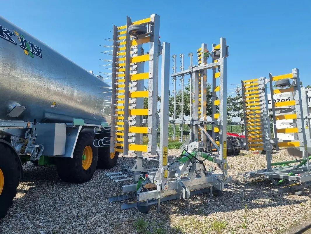 E-FARM: JOSKIN scariflex 720 r5s3 - Désherbage mécanique - id G4UG4YA - Année: 2022 - Allemagne