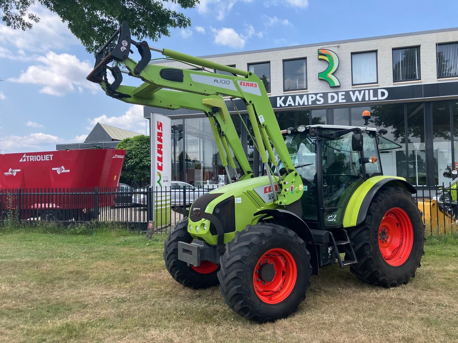 Claas Axos 320 CX Traktor 32 500 €