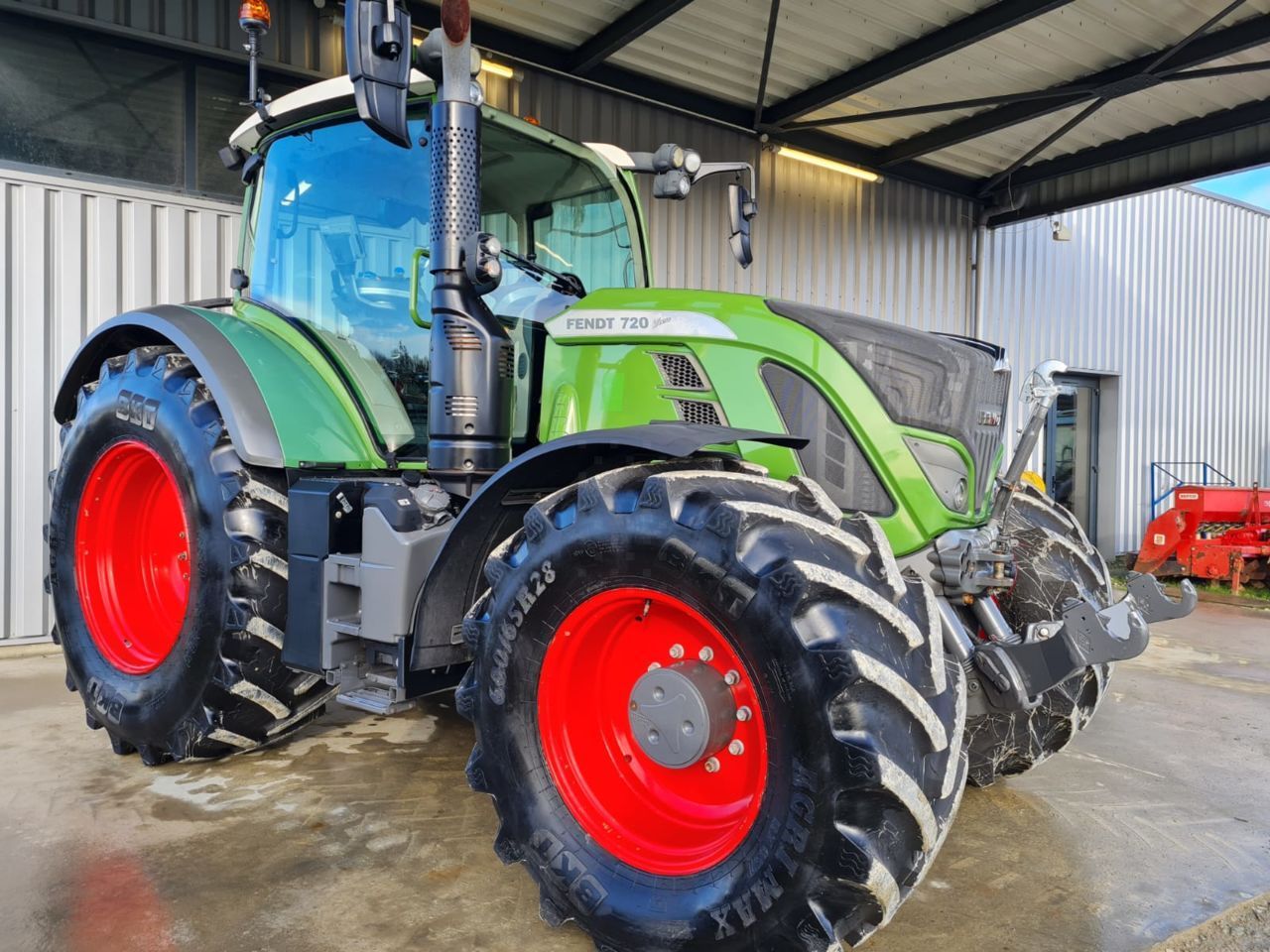 Fendt 720 Vario Power Tractor 94.500 EUR