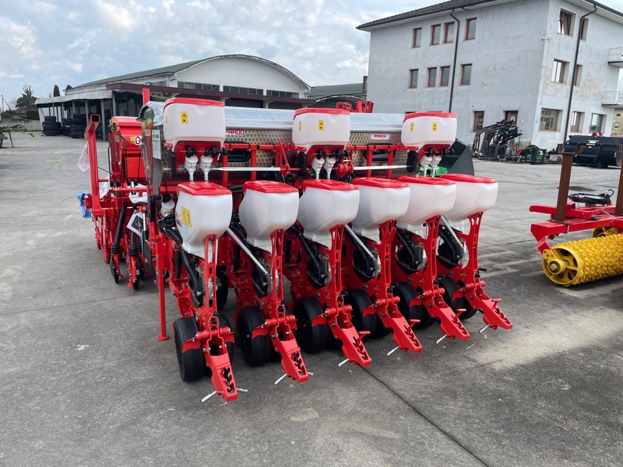 E-FARM: Gaspardo seminatrice monica isotronic 6 file - Seminatrice di precisione - id NCTNYJT - 33.867 € - Anno di costruzione: 2025 - Italia