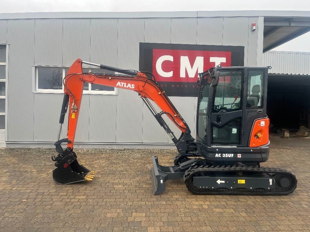 ATLAS ac 35 uf Мини-экскаватор 31 000 €