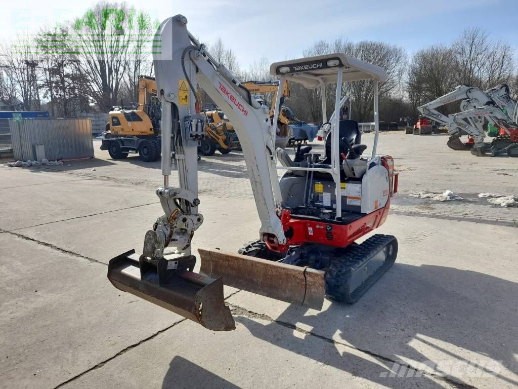 Takeuchi tb 216 sh Mini-pelle 26 500 €