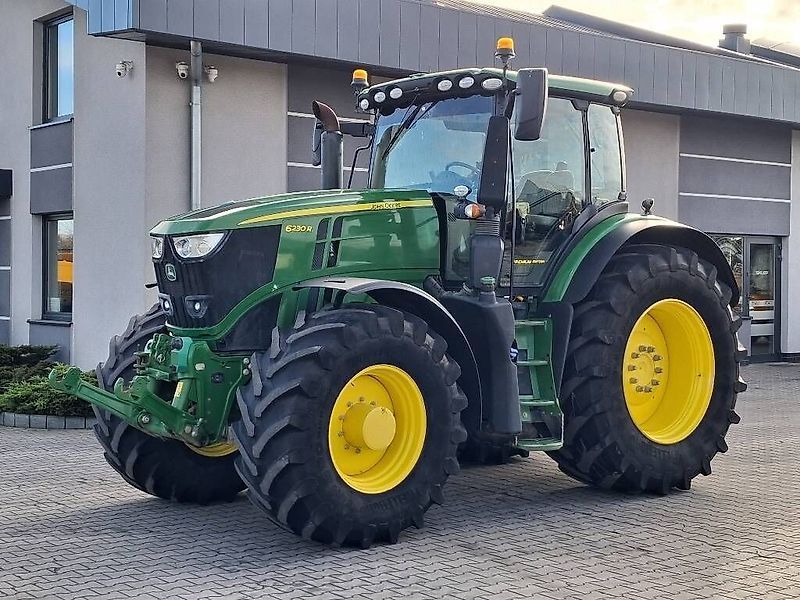 John Deere 6230 R Traktor 99 500 EUR