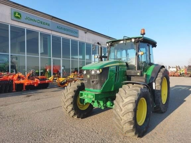 John Deere 6105 M tractor €60,000