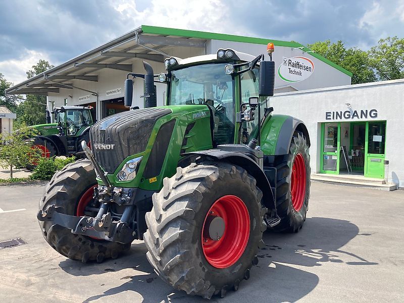 Fendt 826 Vario Profi Plus Traktor 112 000 €