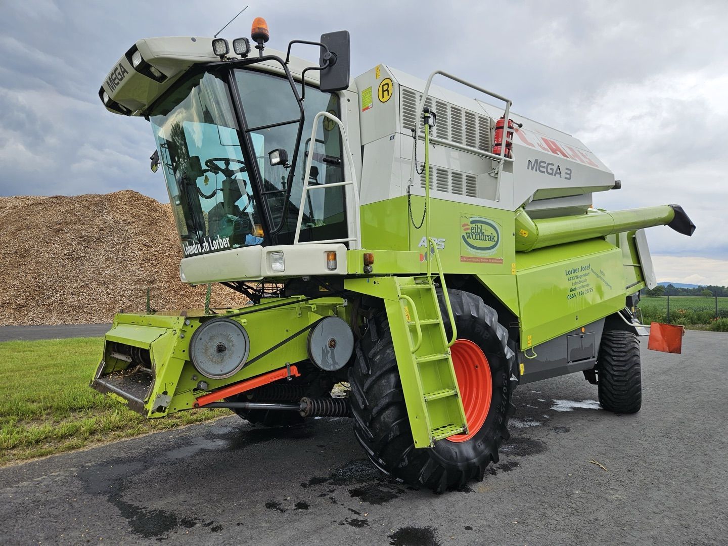 E-FARM: Claas Mega 370 - Mähdrescher - id FSM9MT4 - 103.667 € - Baujahr: 2006 - Abgelesene Motorstunden: 5.820,Motorleistung (PS): 260,Österreich