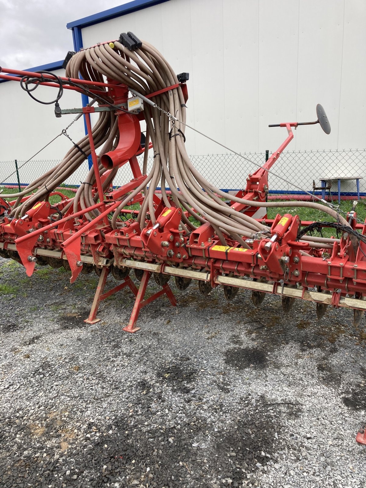 Kverneland df1 450 direct_sowing_machine 18 000 €