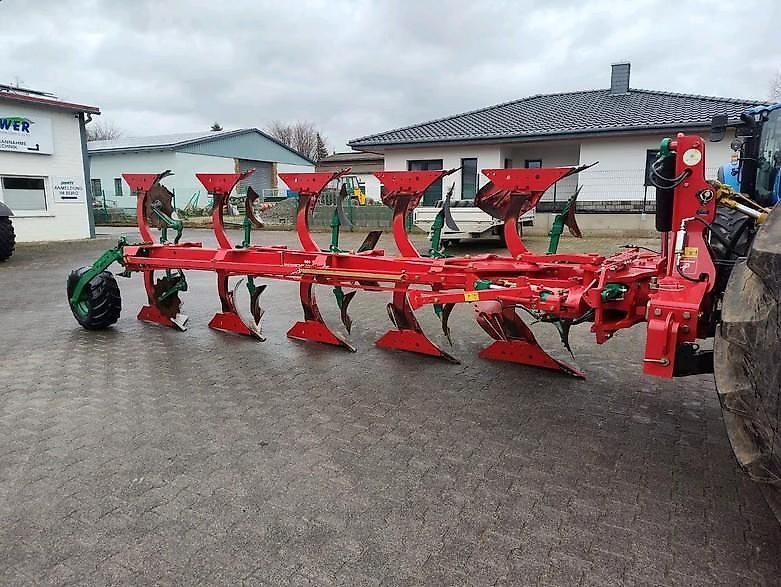 Kverneland EG 100/300 Plūgas 21 849 €