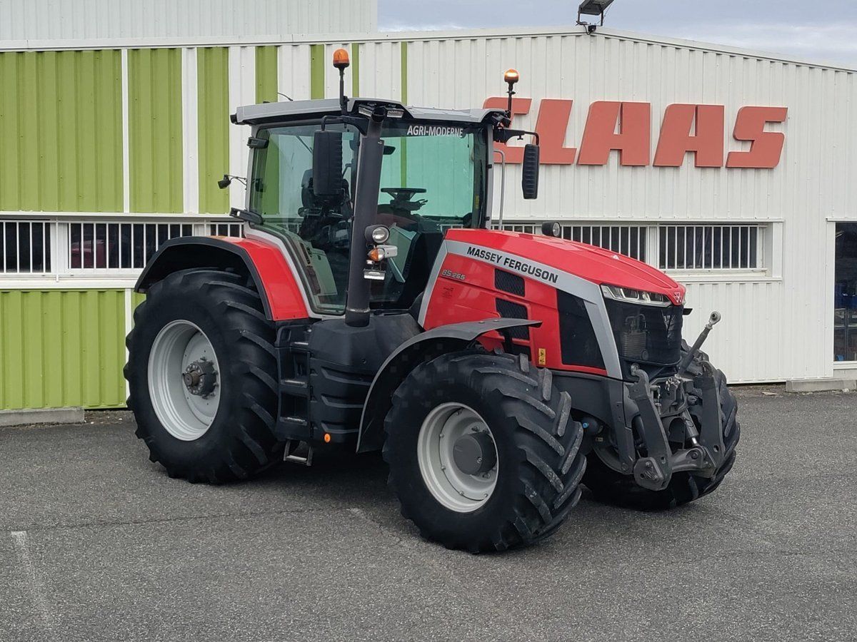 Massey Ferguson 8S.265 Traktor 138 000 €