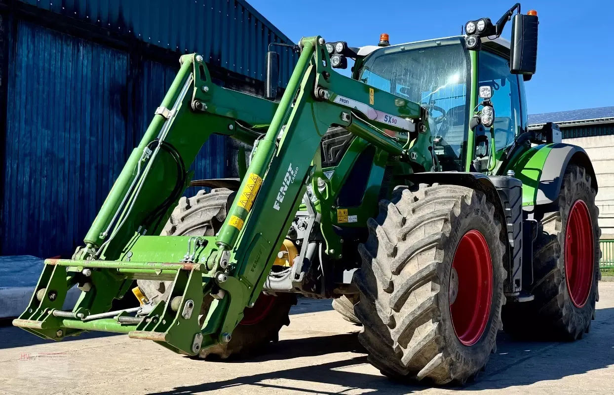 E-FARM: Fendt 724 Vario - Traktor - id UUTZIS7 - 129.500 € - Baujahr: 2020 - Abgelesene Motorstunden: 3.800,Motorleistung (PS): 240,Deutschland