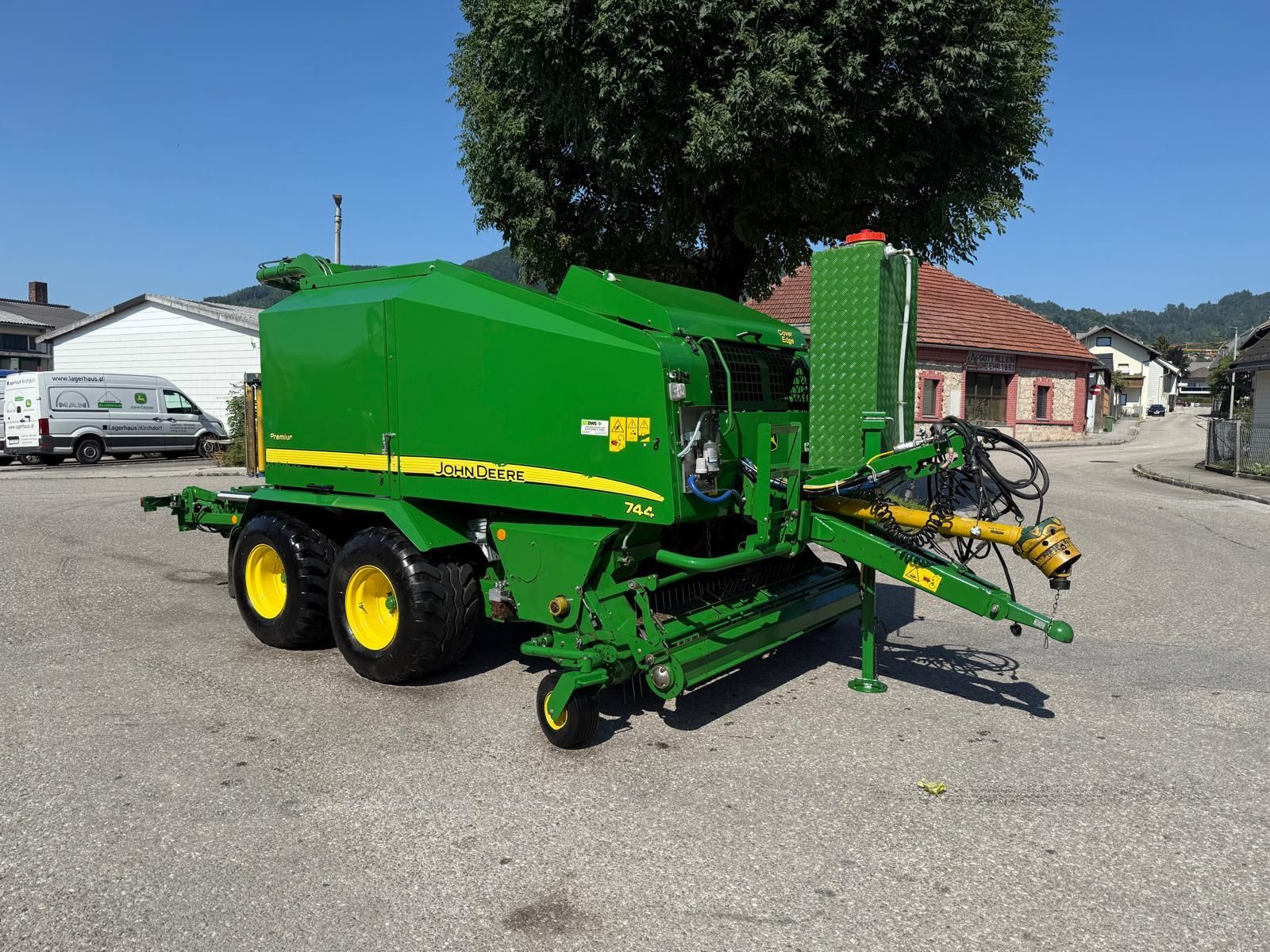 John Deere 744 Balownica 31 770 €