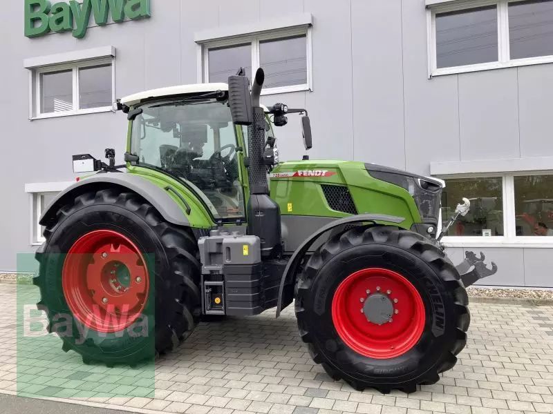 Fendt 728 Vario Profi Plus Traktor 238 000 €