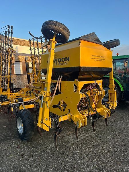 Claydon 3m hybrid Drill €26,000