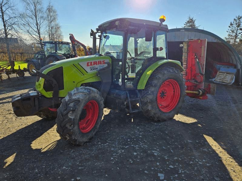 E-FARM: Claas Atos 330 - Tractor - id LY6QKEI - 28.000 EUR - Anul: 2012 - Citeste ore: 5.721,Muterea motorului: 92,Franța