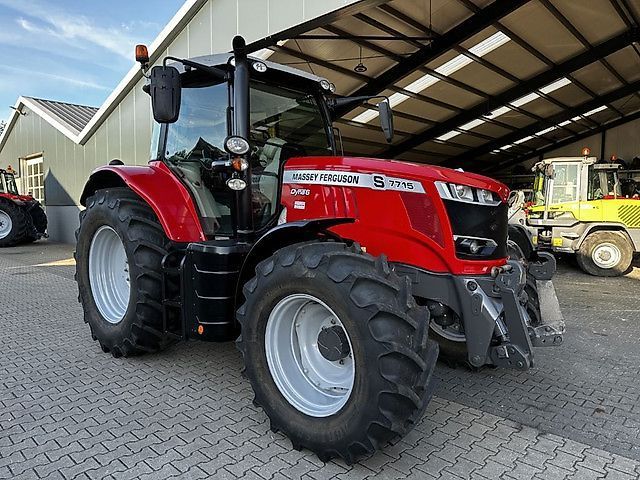Massey Ferguson 7715 S Traktor 78 500 €