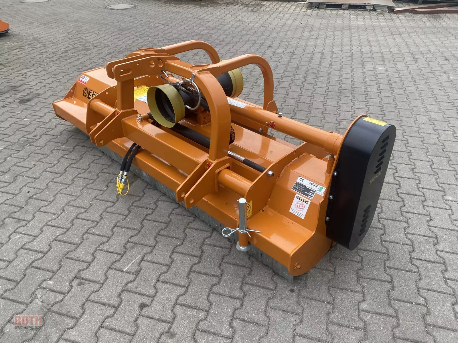 E-FARM: BERTI ekr/s 250 - Topper - id E7ZJ4RL - 6.050 € - Baujahr: 2023 - Deutschland
