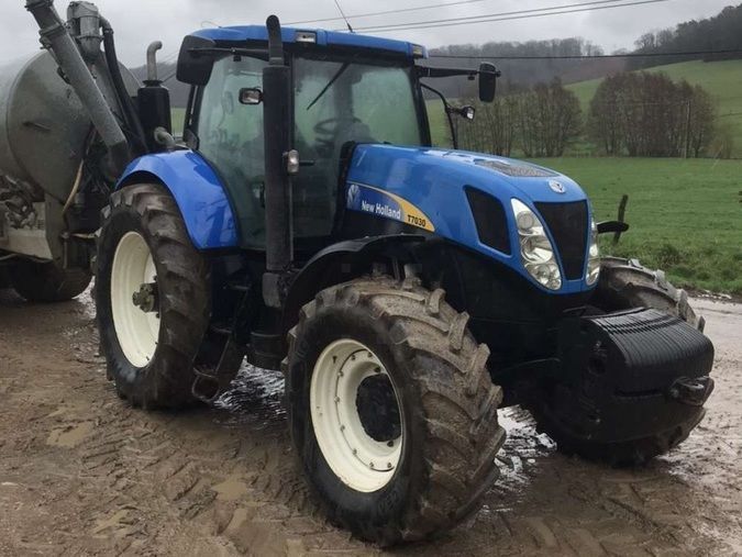 New Holland T7030 Traktor 39.900 €