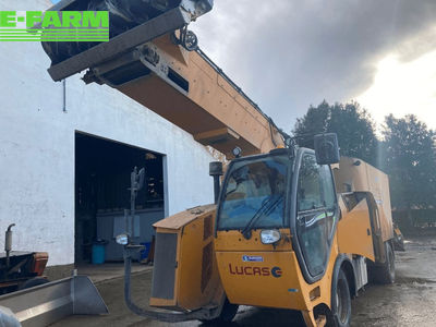 E-FARM: Lucas autospire 200 - Mixer feeder - id FXCGJKK - €110,000 - Year of construction: 2019