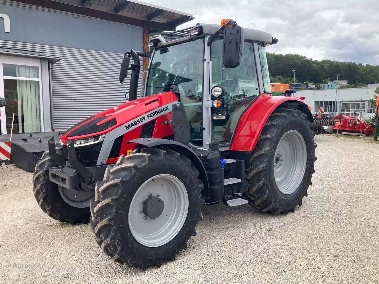 E-FARM: Massey Ferguson 5S.115 - Tractor - id 3USSXBQ - Año: 2023 - Potencia del motor: 115,Alemania