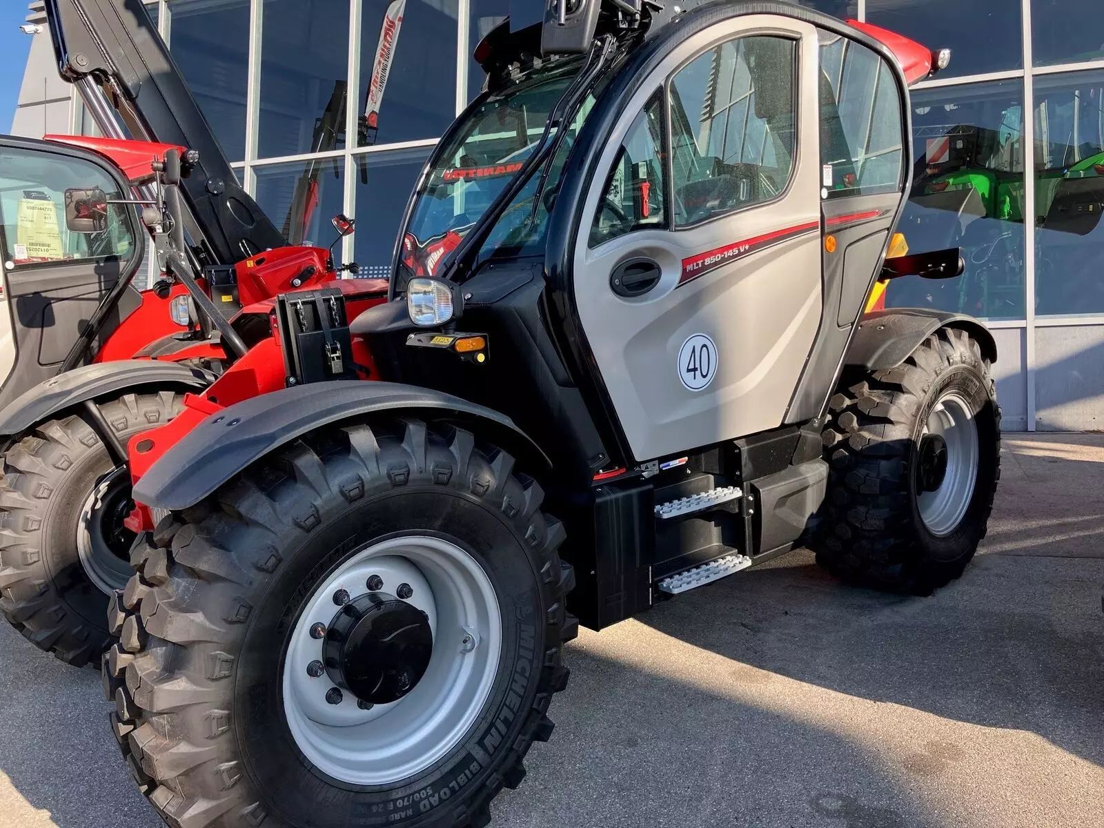 Manitou teleskoplader mlt850 -145 v+ elite Teleskopický nakladač 120 000 €