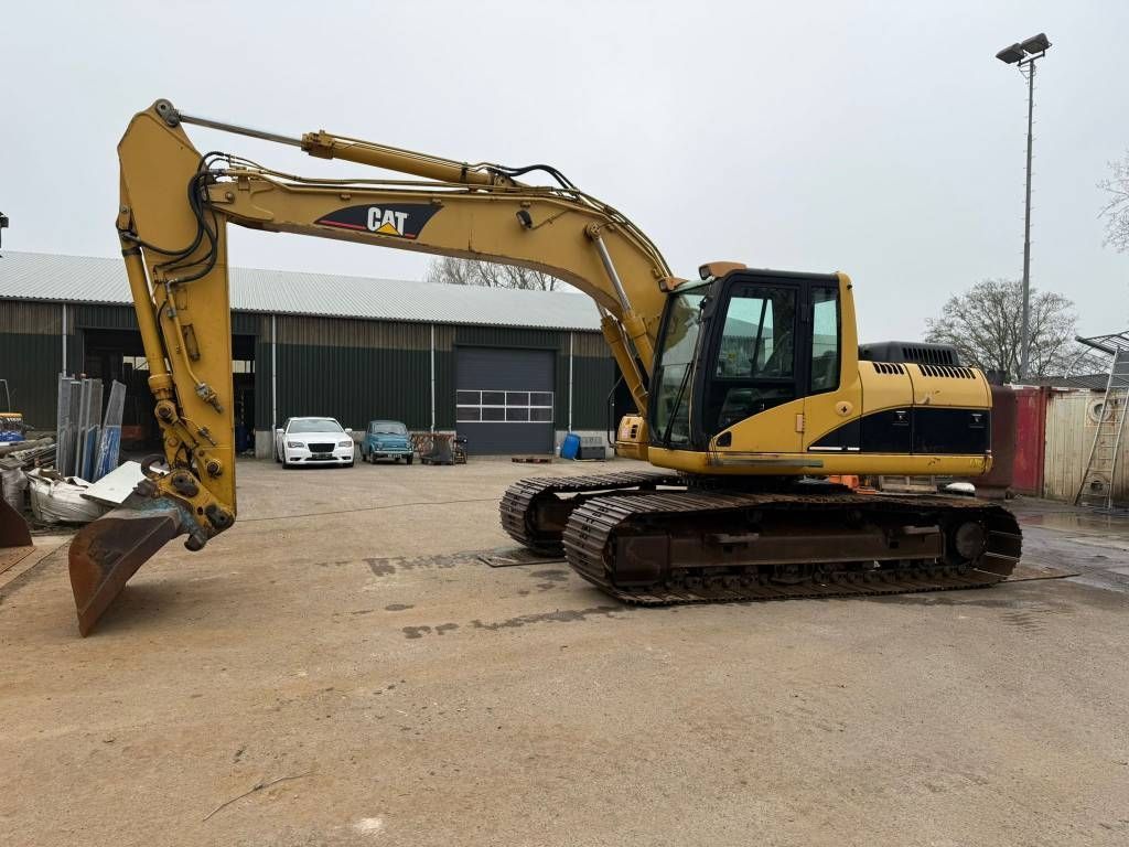 Caterpillar 318 c l Excavator pe șenile 29.900 EUR