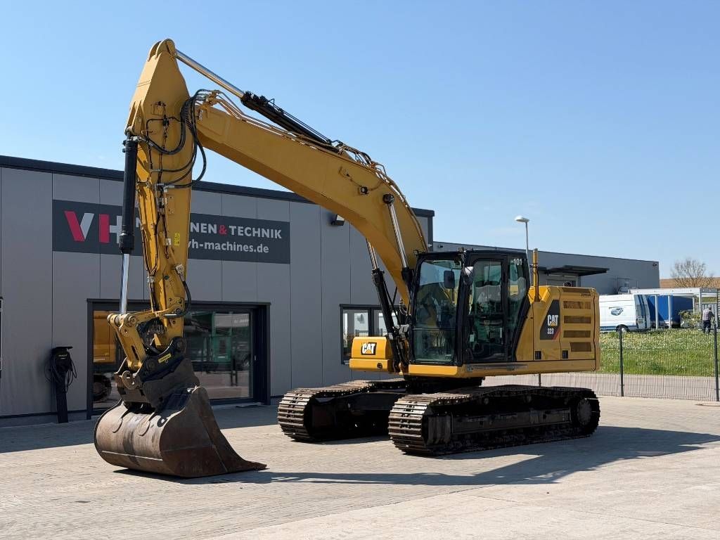 Caterpillar 323 Excavadora de orugas