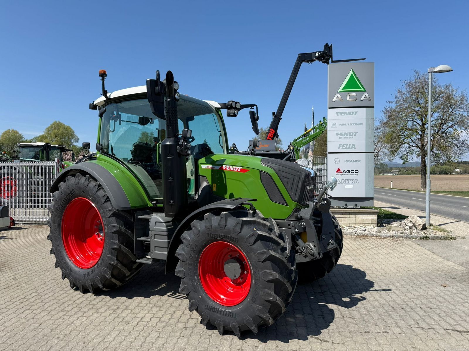 Fendt 314 Vario Power Tractor €127,500
