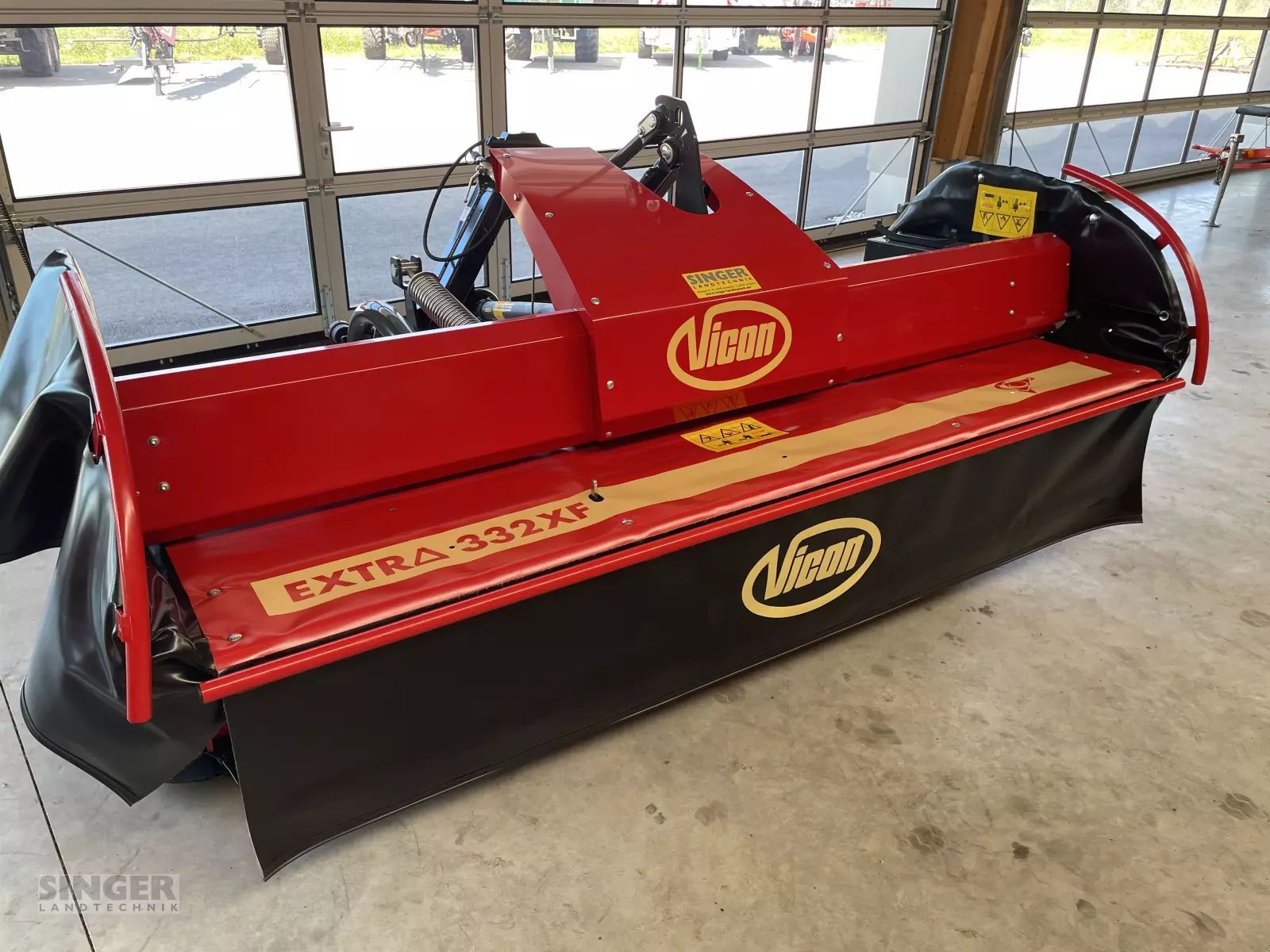 Vicon Extra 332 Mower €13,361