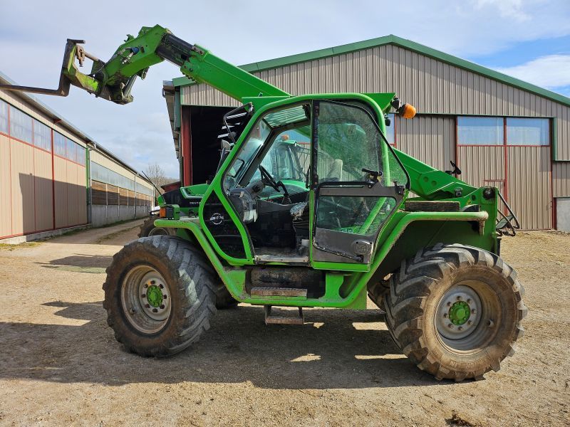 E-FARM: Merlo p34.7 top - Chargeur télescopique  - id SJNTCNR - 29 000 € - Année: 2009 - Lecture du nombre d'heure: 8 600,France
