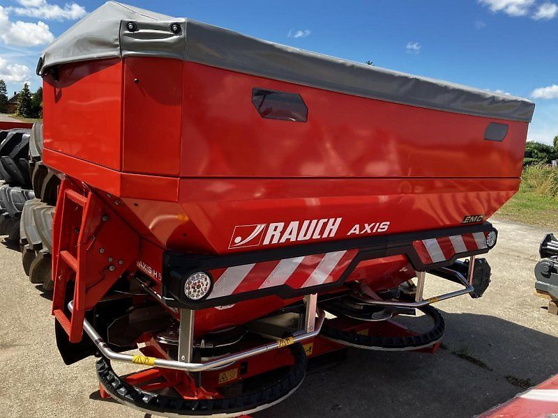 Rauch axis h 50.2 emc + w Fertiliser spreader €32,900