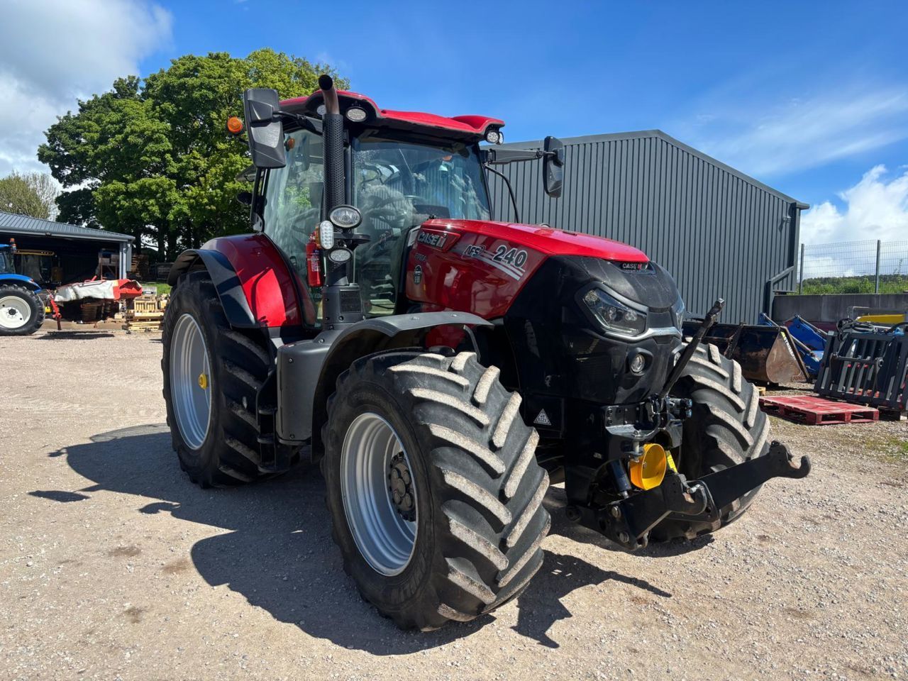 Case IH Puma 240 CVX Трактор 109 074 €