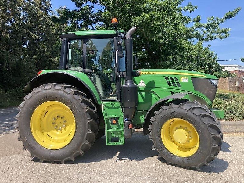 E-FARM: John Deere 6155 M - Traktor - id MMIIKBL - 81 888 € - Rok produkcji: 2021 - Motogodziny: 3035,Moc silnika: 155,Zjednoczone Królestwo