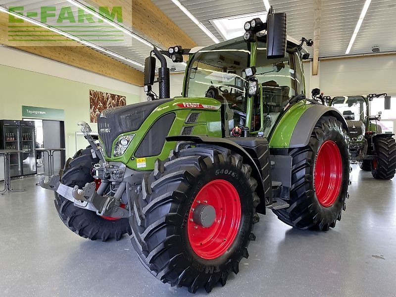 Fendt 516 Vario Profi Plus Tractor €141,176