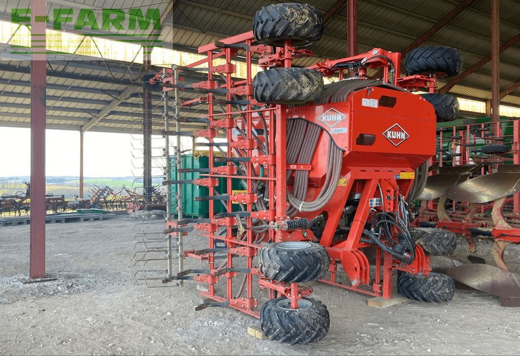Kuhn megant 600 Perforación directa 38.000 €