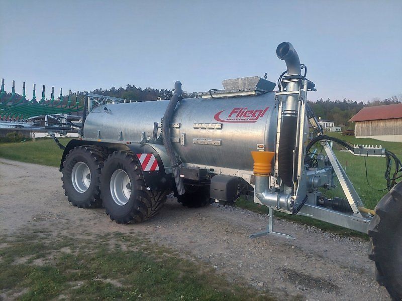 E-FARM: Fliegl pfw 14000 - Slurry tanker - id ULVTPEF - €90,000 - Year of construction: 2023 - Germany