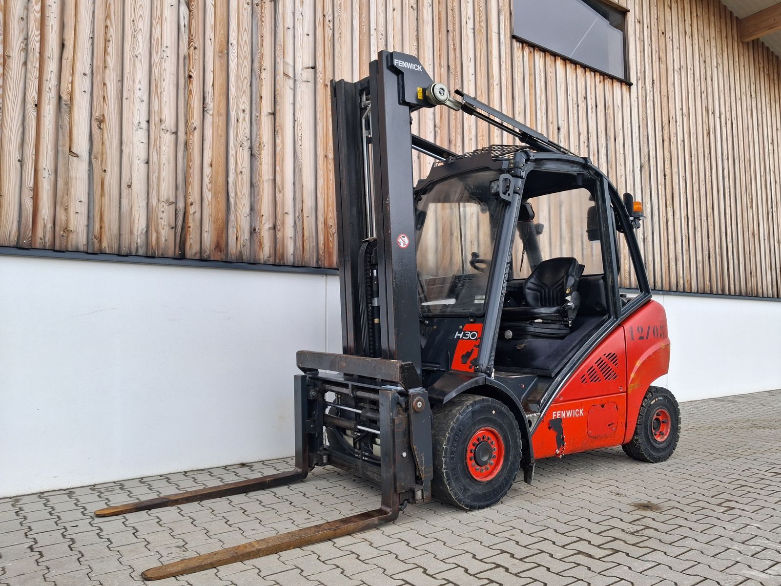 Linde h 30 diesel triplex zinkenverstellgerät Вилочный погрузчик 16 900 €