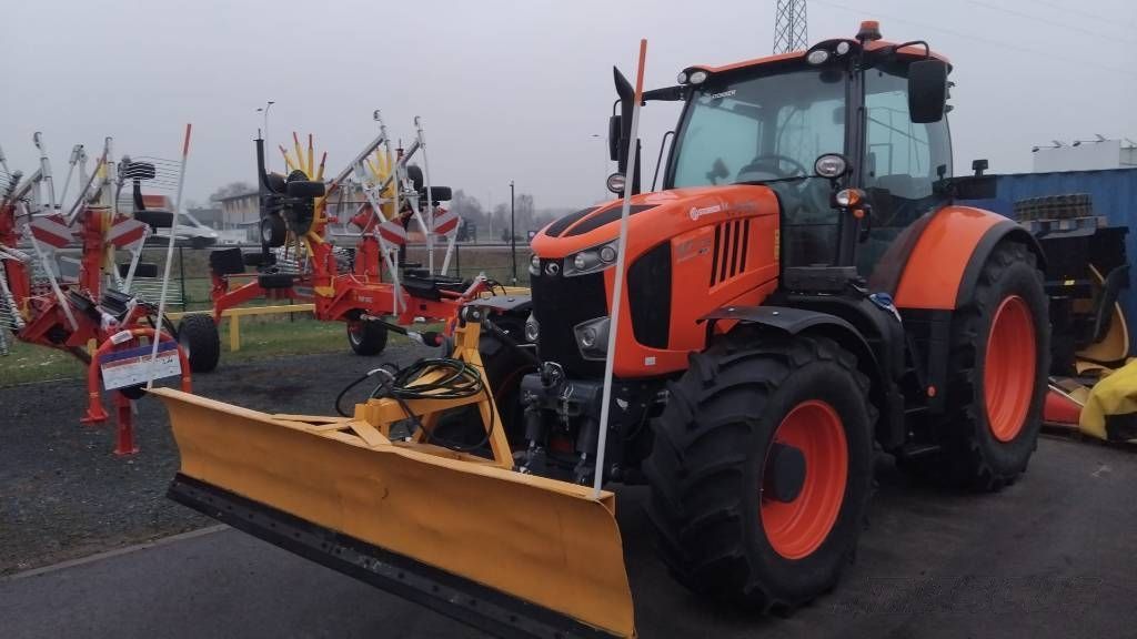 Kubota M7173 Tractor €99,900