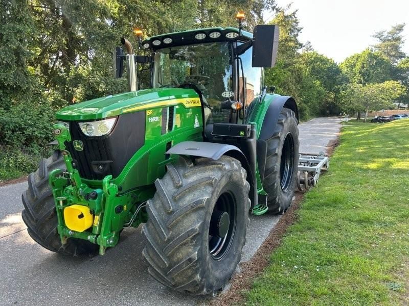 John Deere 6R 215 Traktor 136 373 €