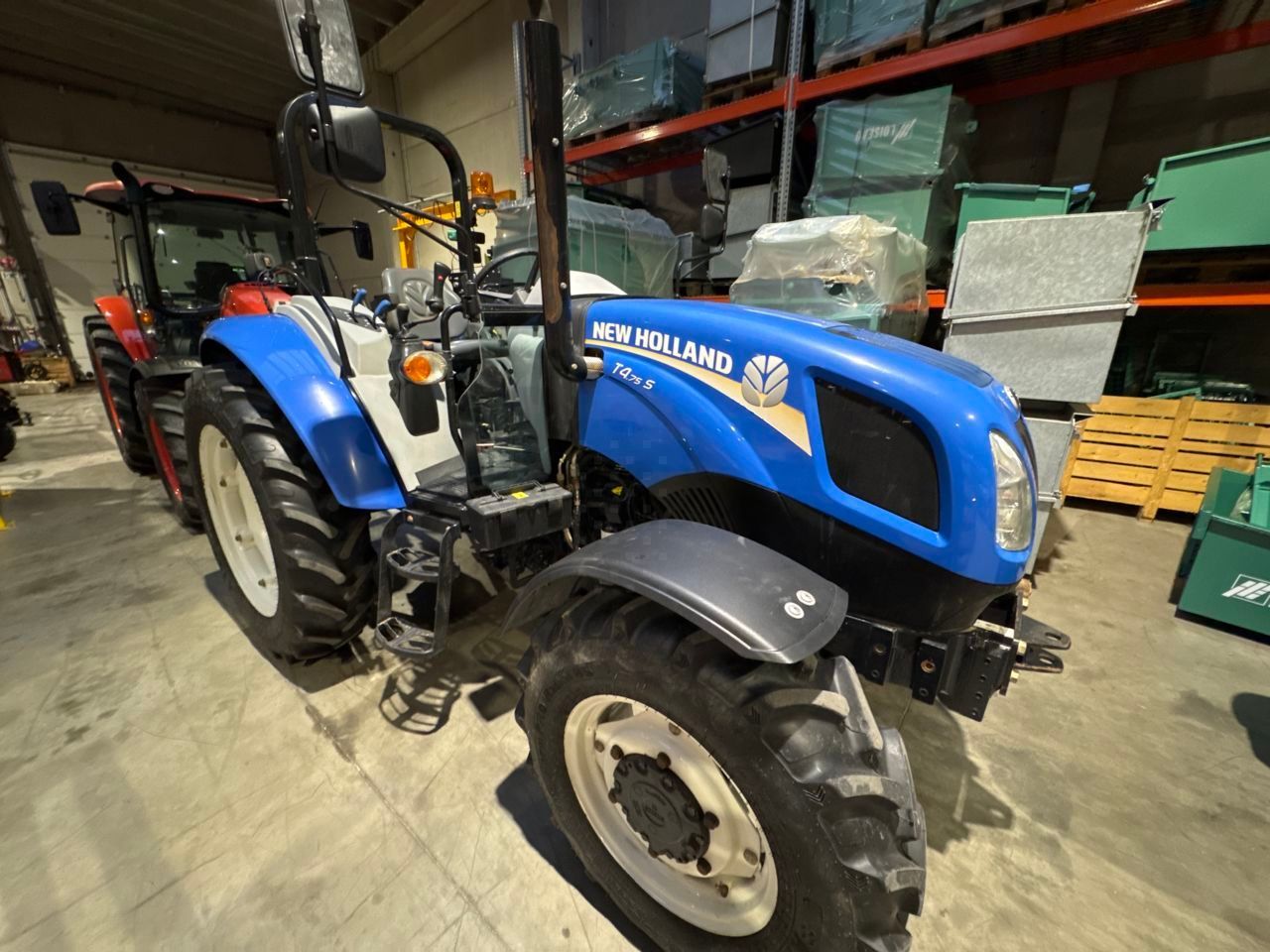 New Holland T4.75 S Traktor
