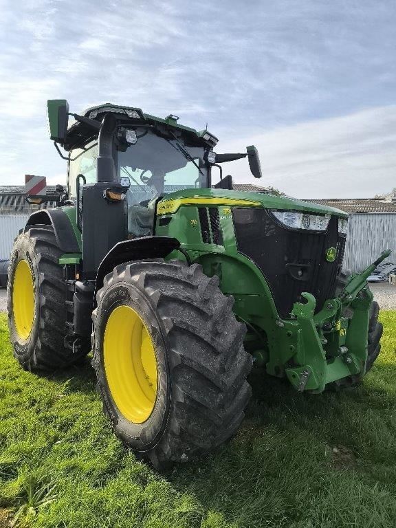 E-FARM: John Deere 7R 310 - Traktor - id RNNBAG1 - 230.000 € - Baujahr: 2024 - Abgelesene Motorstunden: 1.050,Frankreich