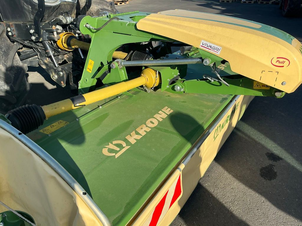 Krone easy cut ( b 1000) Mower €55,000