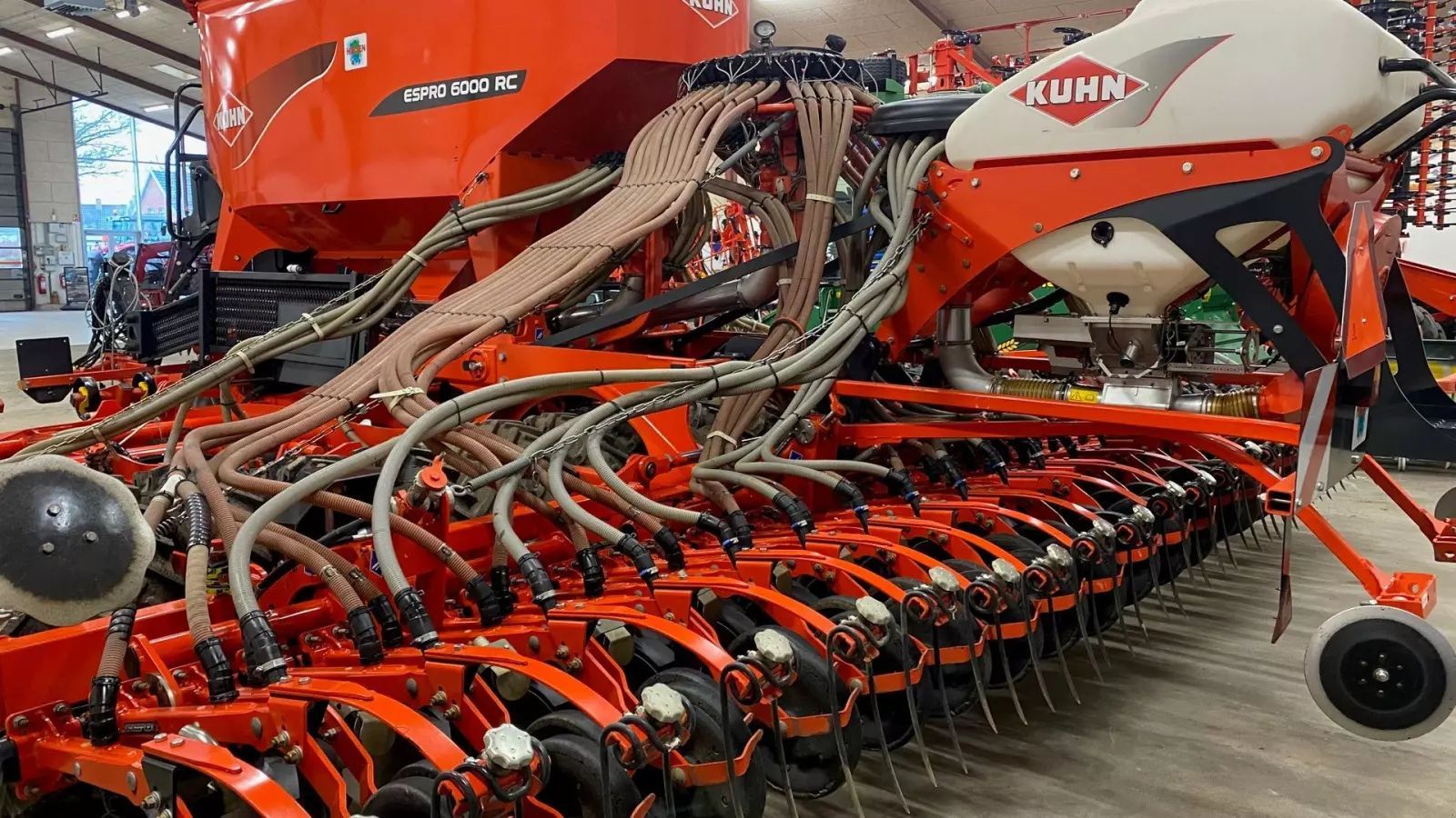 Kuhn Espro 6000 RC Диско-высевная комбинация 58 735 €